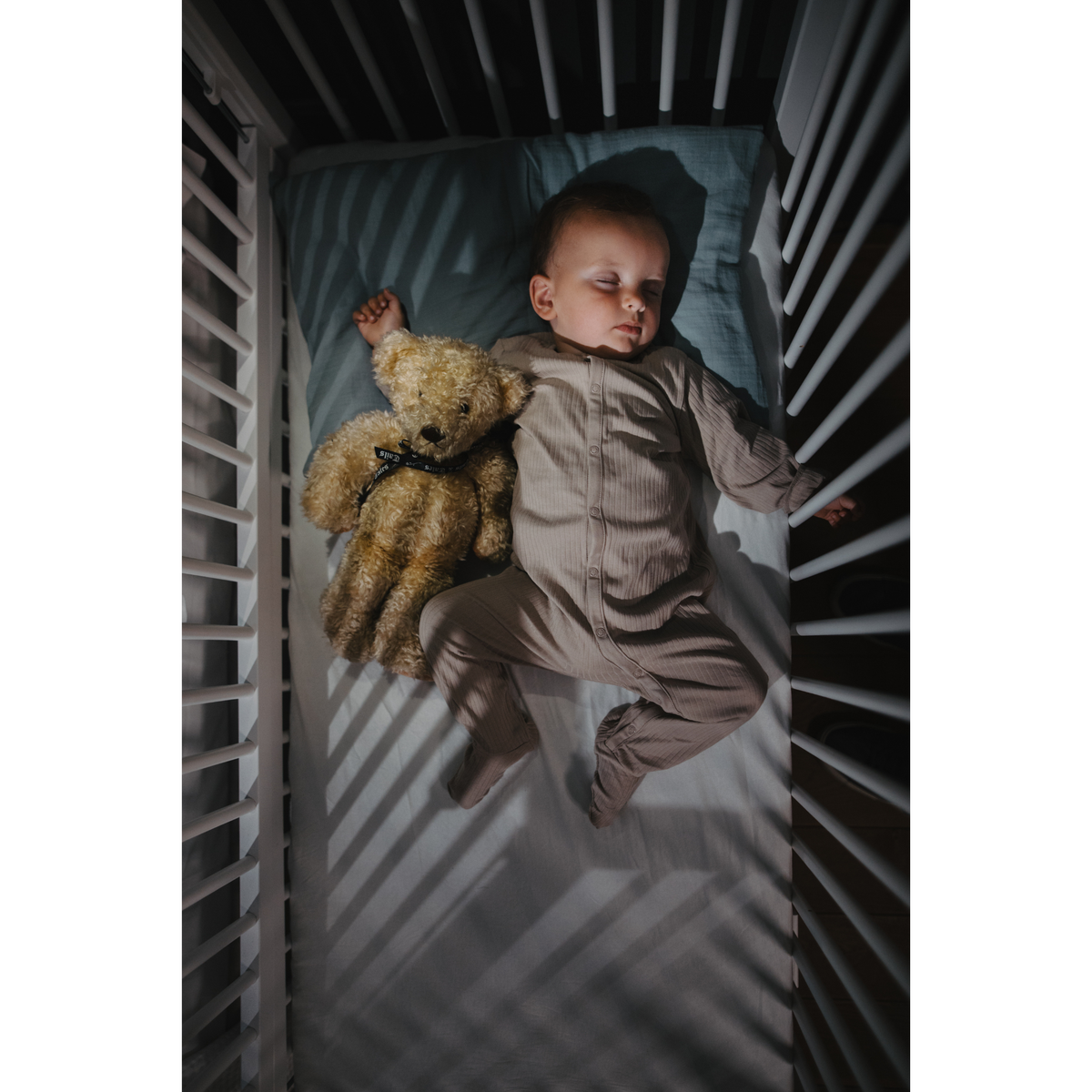 Beistell- und Babybett tiSsi HAJO - 120x60 cm Mitwachsendes Kinderbett Massivholz