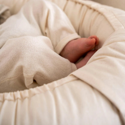 Babynest Bio-Baumwolle - Mitwachsendes Kuschelnest aus reiner Naturbaumwolle