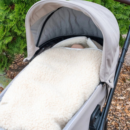 Winterfußsack Merino - Kuschelwarmer Fußsack aus 100% Merinowolle für die Babywanne