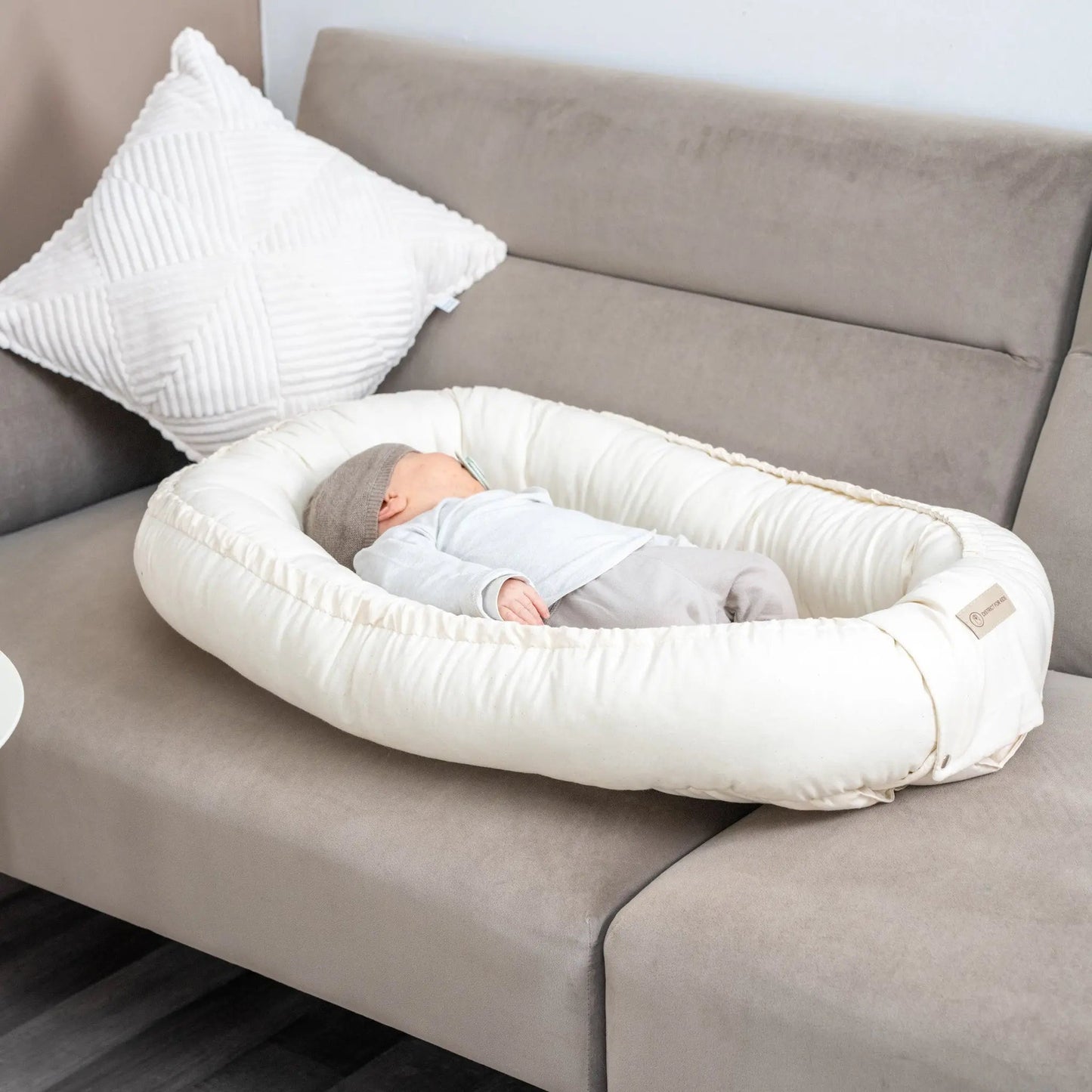 Babynest Bio-Baumwolle - Mitwachsendes Kuschelnest aus reiner Naturbaumwolle