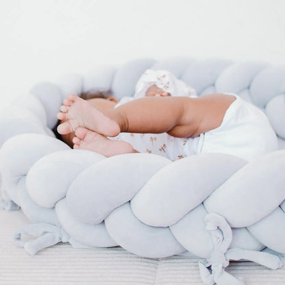 Babynest & Bettschlange 2in1 Velours - Mitwachsendes Kuschelnest & Bettumrandung
