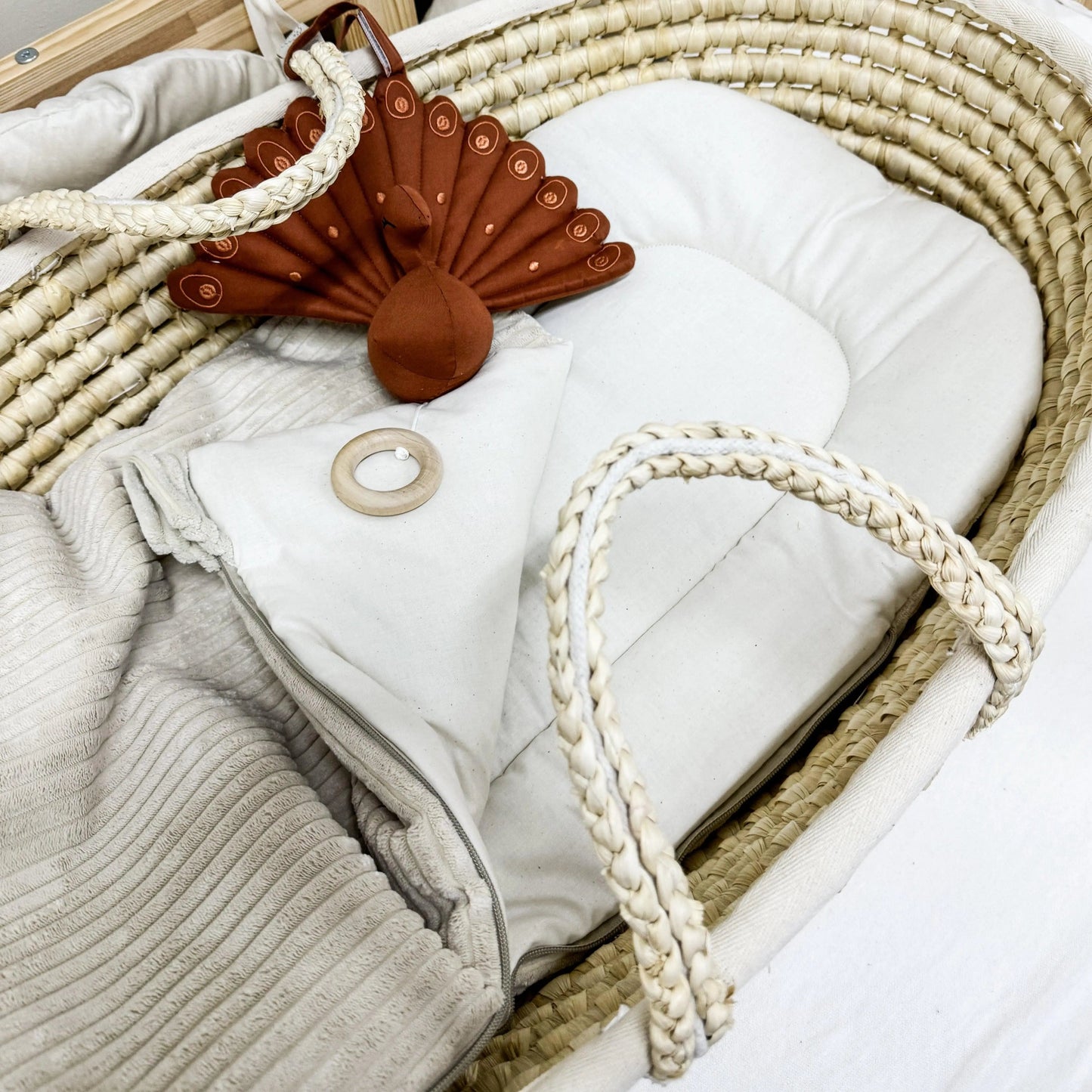 Babyschlafsack Sleepy Cord - 2.5 TOG Ganzjahres-Schlafsack im Steckkissen-Design