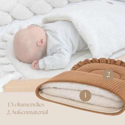 Babyschlafsack Dreamy Cord - 2.5 TOG Ganzjahres-Schlafsack mit Rüschenkrone