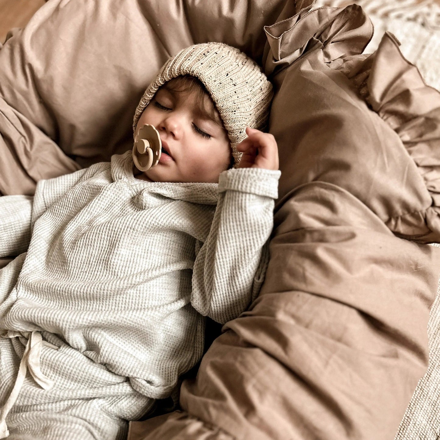 Kinderbettwäsche Rüschen - Weiche Baumwoll-Bettwäsche mit Reißverschluss