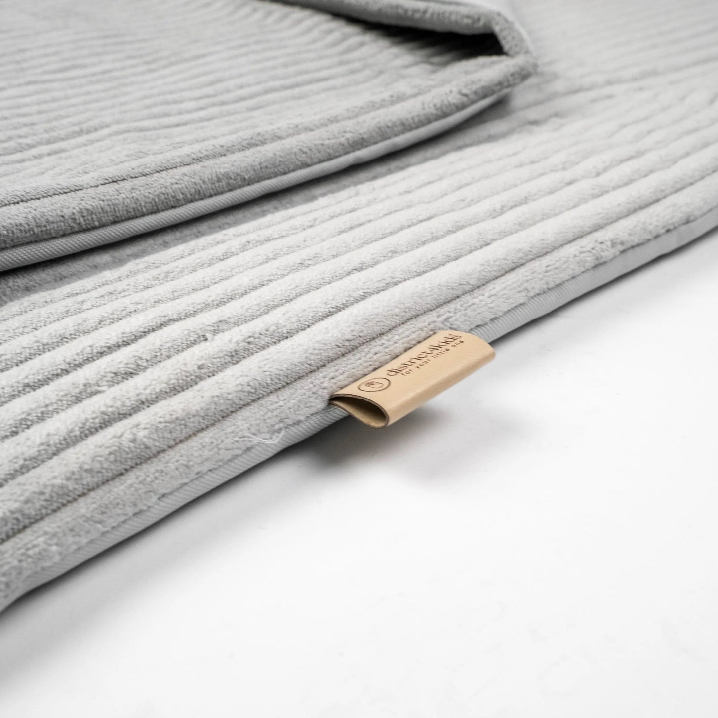 Wickelauflage Cord - Kuschelige Wickelunterlage inklusive wasserdichter Auflage