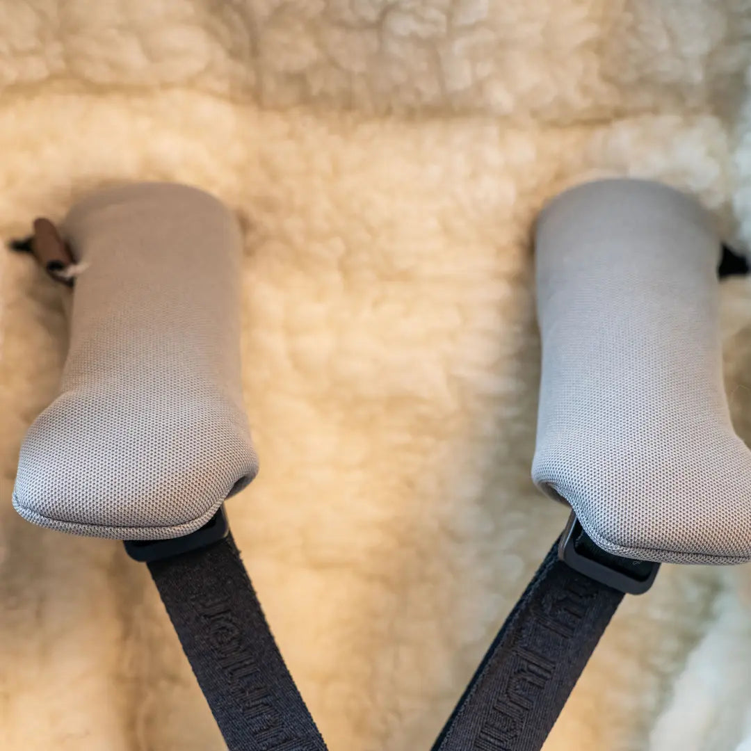 Winterfußsack Merino - Wasserdichter Baby-Fußsack mit Schafwollfutter für Kinderwagen & Schlitten