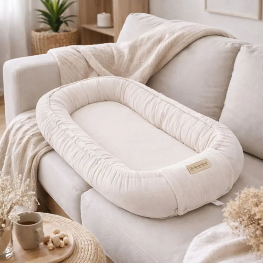 Babynest Musselin Beige - Mitwachsendes Kuschelnest aus atmungsaktivem Musselin