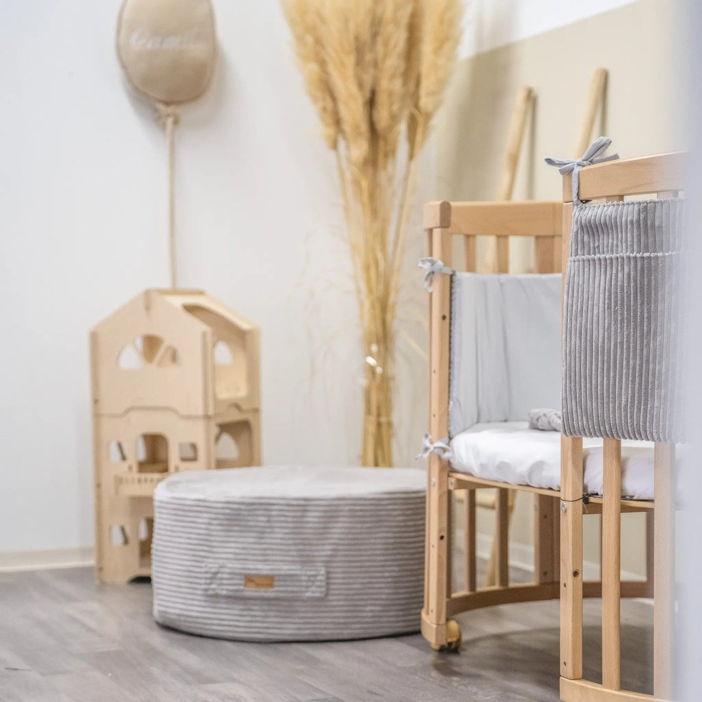 Sitzsack Cord mit Stauraum - Kinderzimmer Sitzkissen "Hide & Seat"