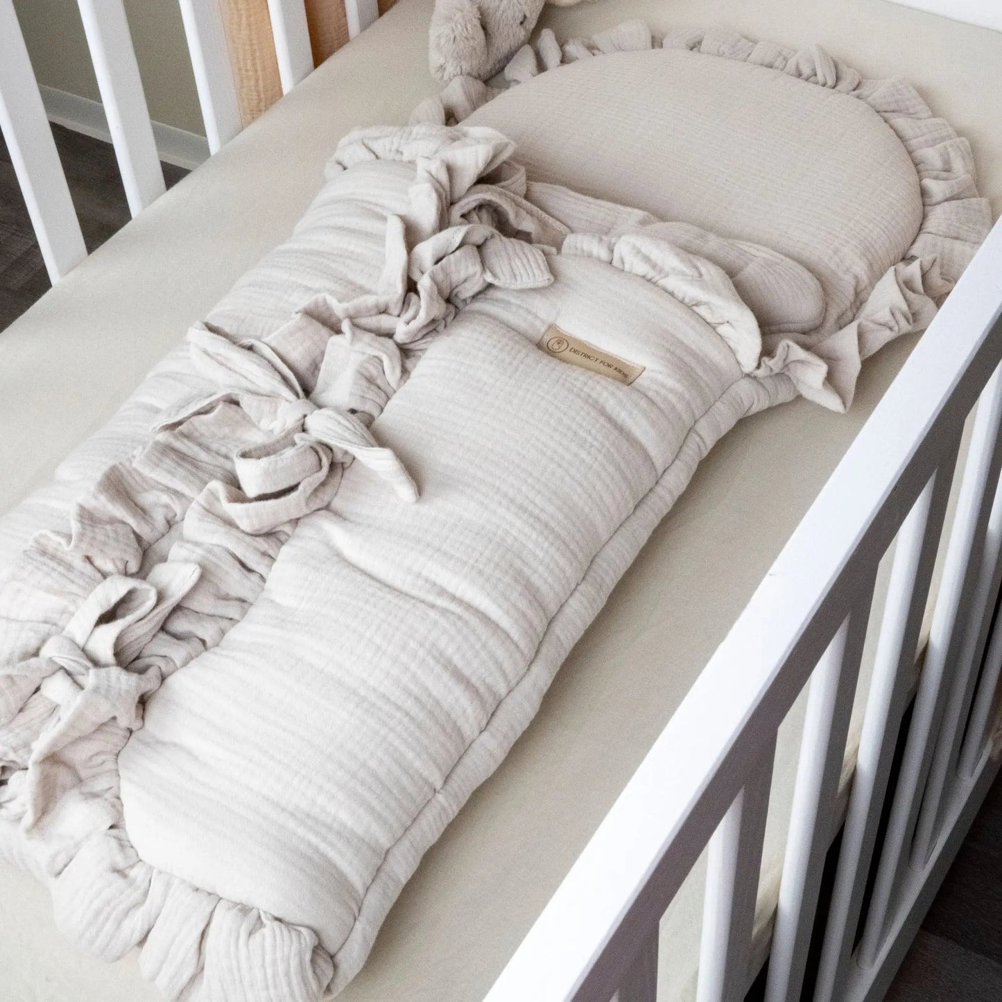 Schlafsack Cuddly Musselin - 2.5 TOG Ganzjahres-Schlafsack mit Puckeffekt und Rüschen