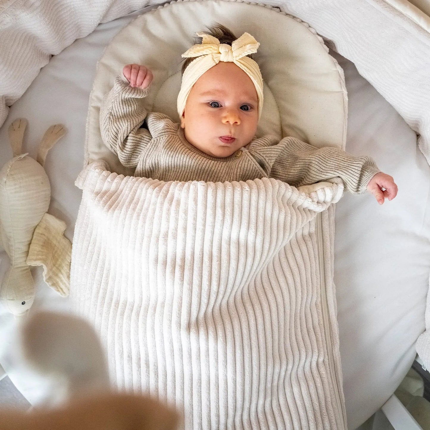 Babyschlafsack Sleepy Cord - 2.5 TOG Ganzjahres-Schlafsack im Steckkissen-Design