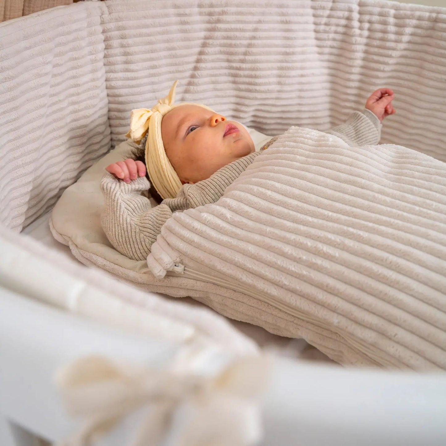 Babyschlafsack Sleepy Cord - 2.5 TOG Ganzjahres-Schlafsack im Steckkissen-Design