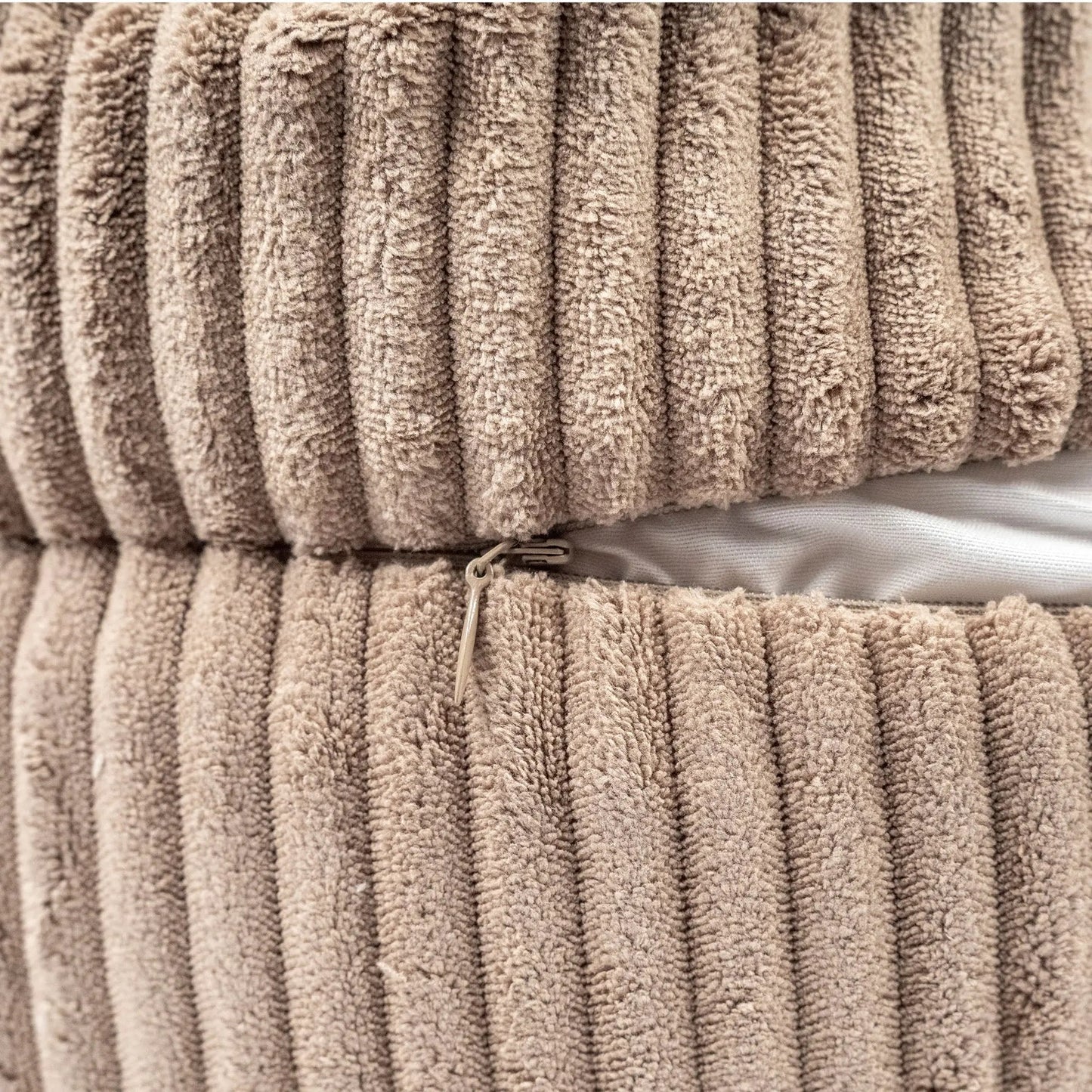Stillkissen Cord XXL - Ergonomisches Still- & Schwangerschaftskissen