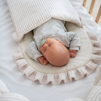 Babyschlafsack Dreamy Cord - 2.5 TOG Ganzjahres-Schlafsack mit Rüschenkrone