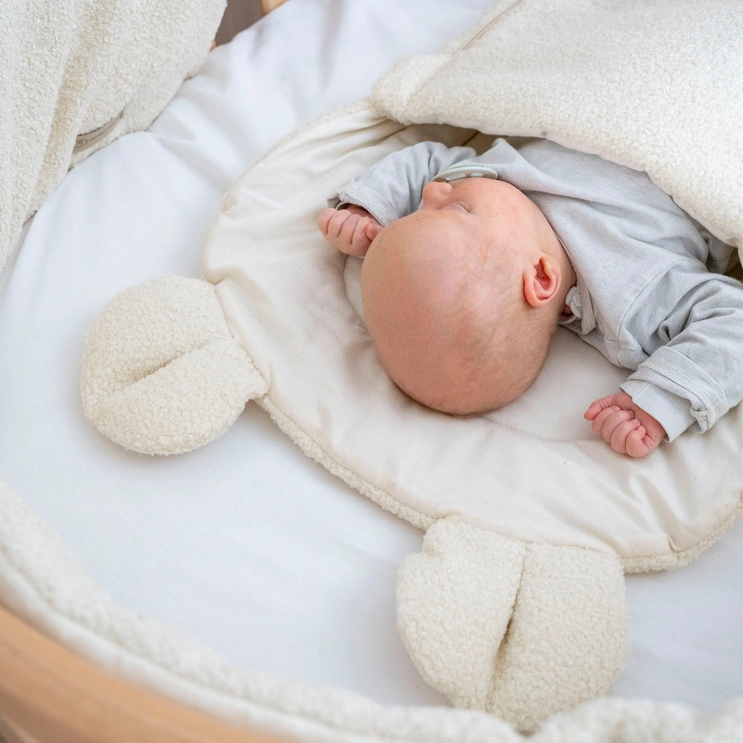 Babyschlafsack Teddyohren Bouclé - 2.5 TOG Ganzjahres-Schlafsack aus Bio-Baumwolle