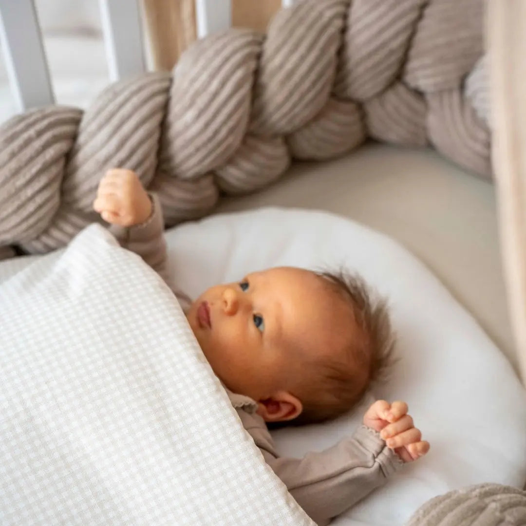 Bettschlange Cord geflochten - Nachhaltiger Bettzopf fürs Baby- & Kinderbett