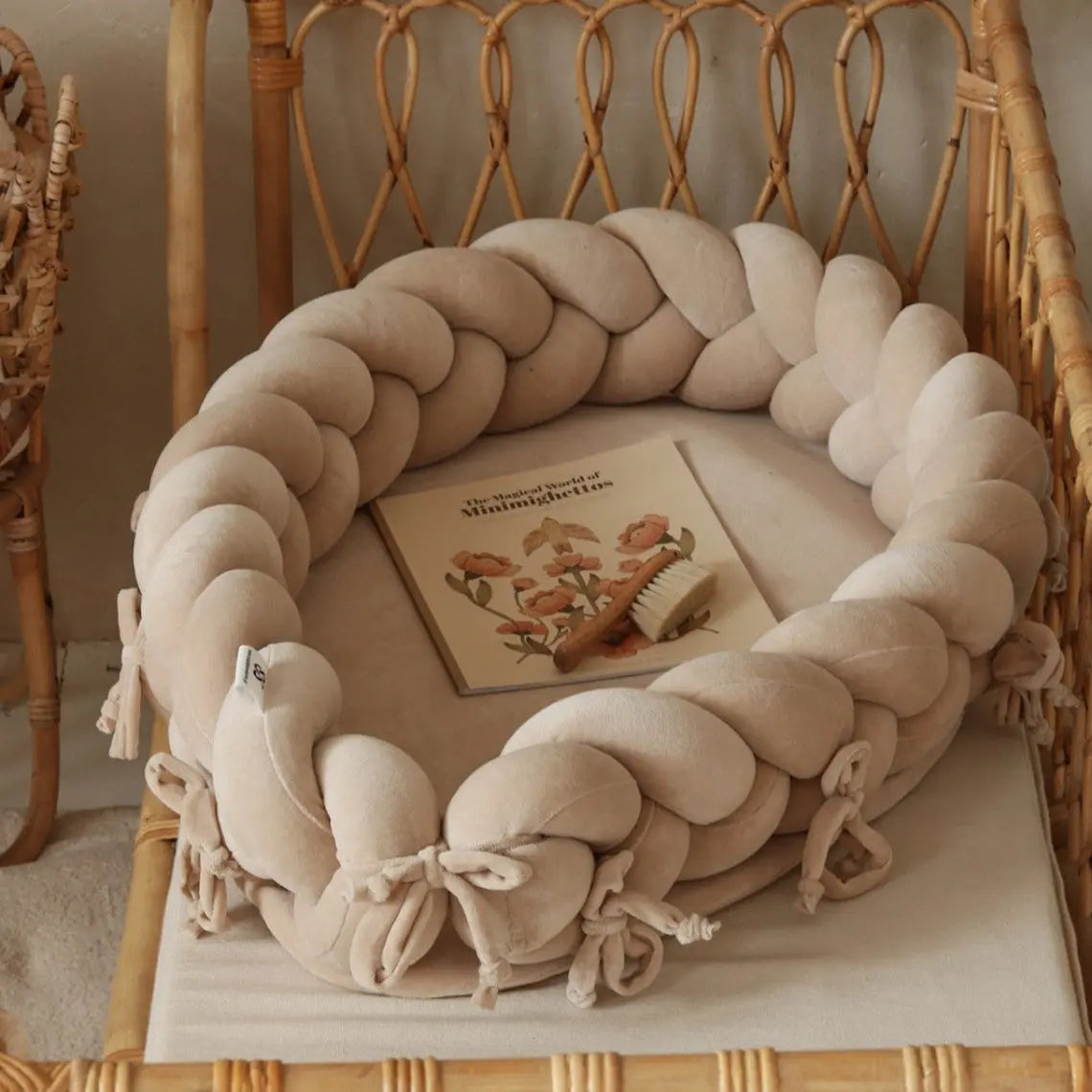 Babynest & Bettschlange 2in1 Velours - Mitwachsendes Kuschelnest & Bettumrandung