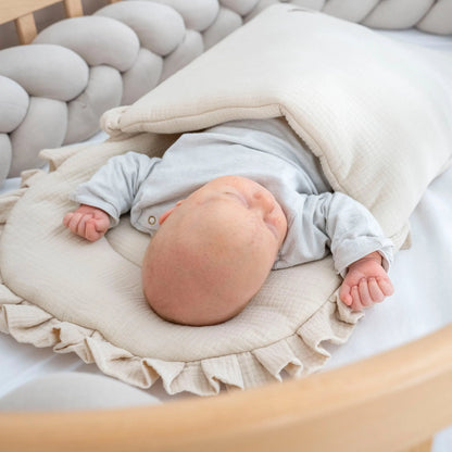Babyschlafsack Dreamy Musselin - 2.5 TOG Ganzjahres-Schlafsack mit Rüschenkrone