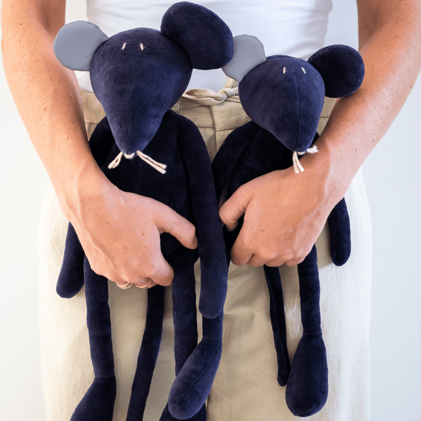 Kuscheltier Maus Hector - 34cm Premium Stofftier aus GOTS-Bio-Baumwolle (Made in France)