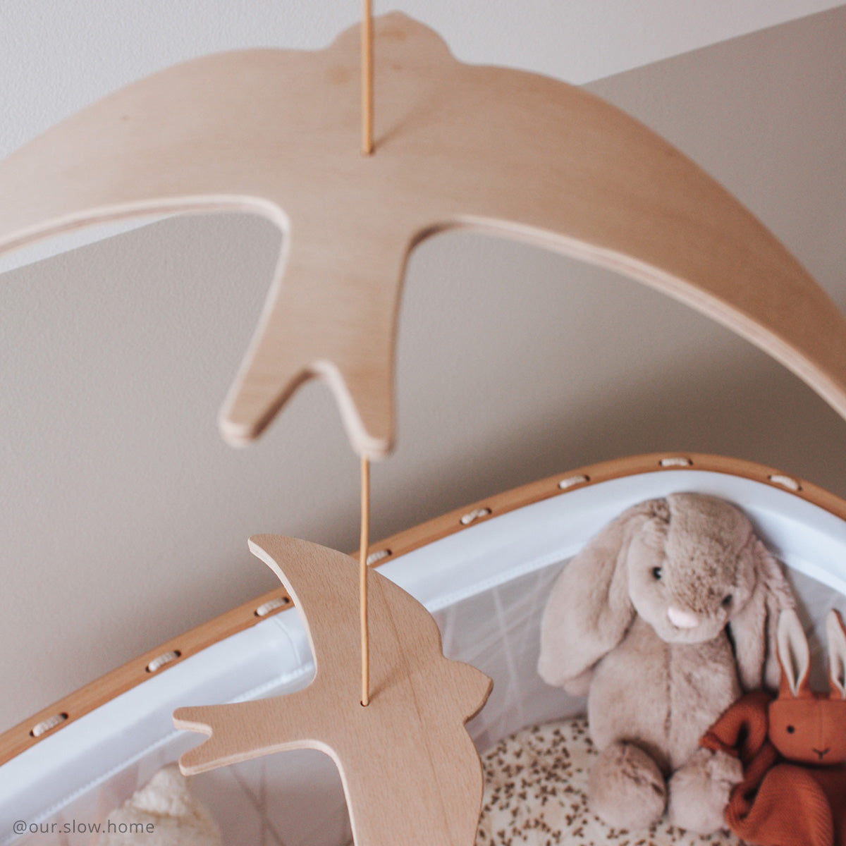KANO BIRDS Schwalben-Mobile – Buchenholz